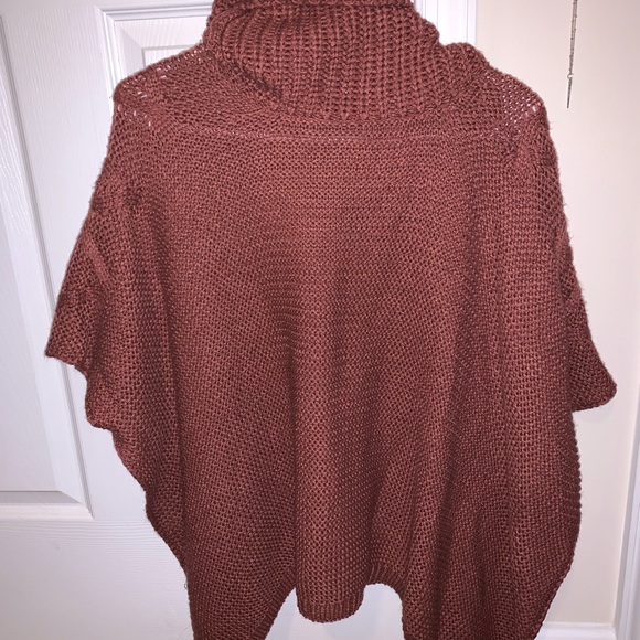 Poncho sweater - Picture 5 of 6